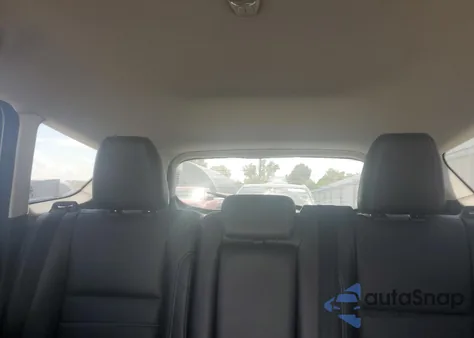 2015 Ford Escape Titanium z USA, uszkodzony, nr VIN 1FMCU0J96FUB72397